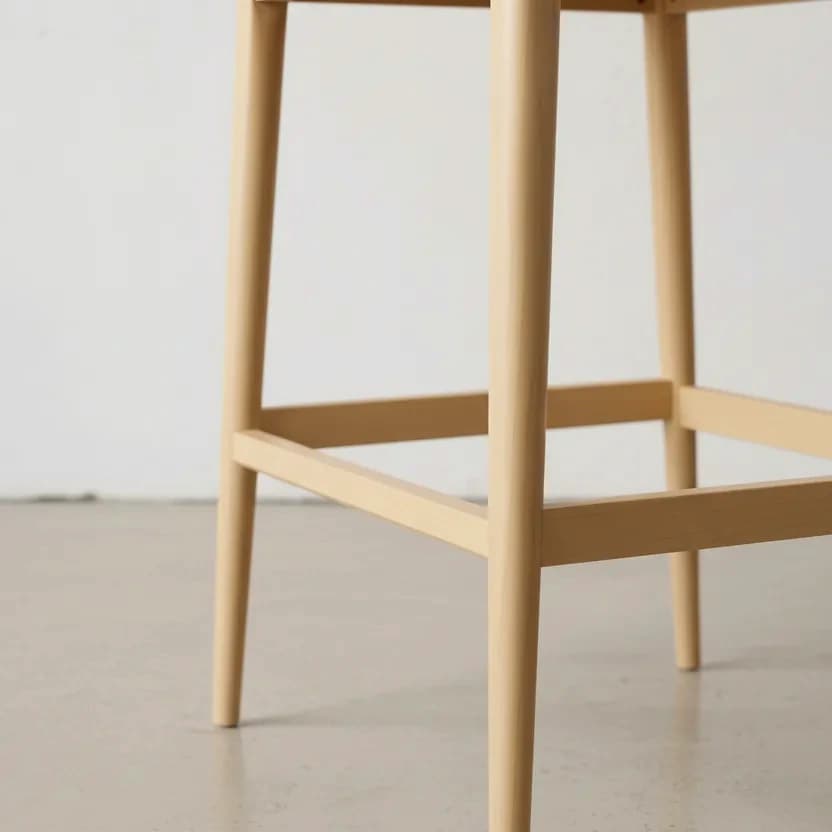 penwood furniture smile barstool medium close up
