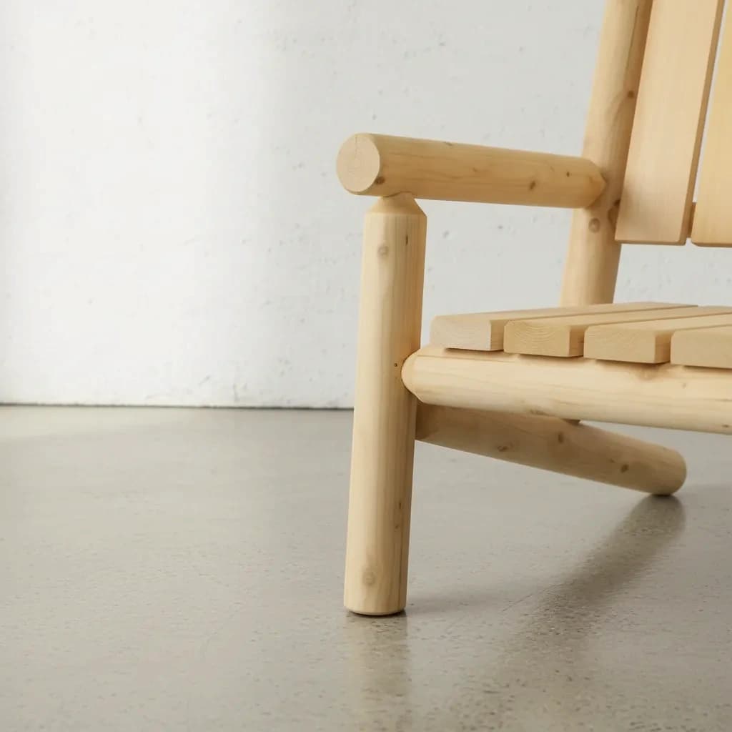 penwood furniture cedar branded back bench medium close up