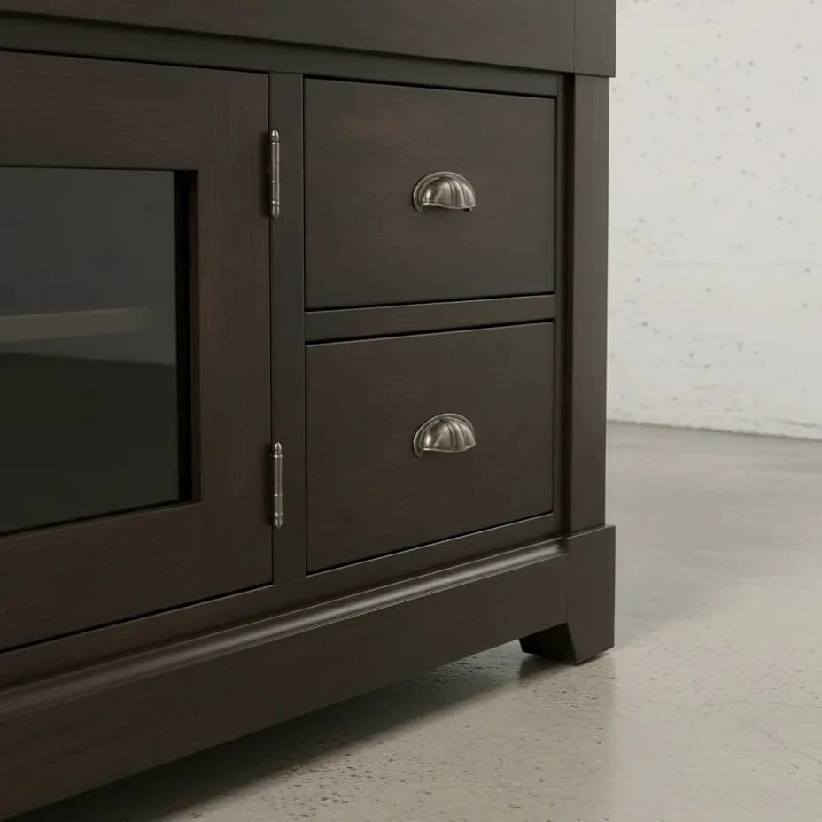penwood furniture hudson valley media stand hvhd84 medium close up