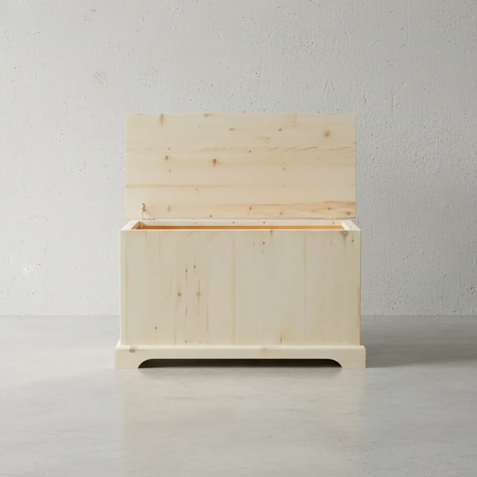 penwood furniture rustic blanket box r38b face on horizontal