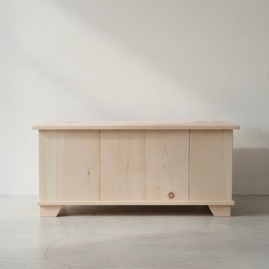 penwood furniture rustic blanket box rstb face on horizontal