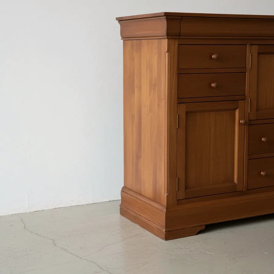 penwood furniture phillipe mule chest medium close up