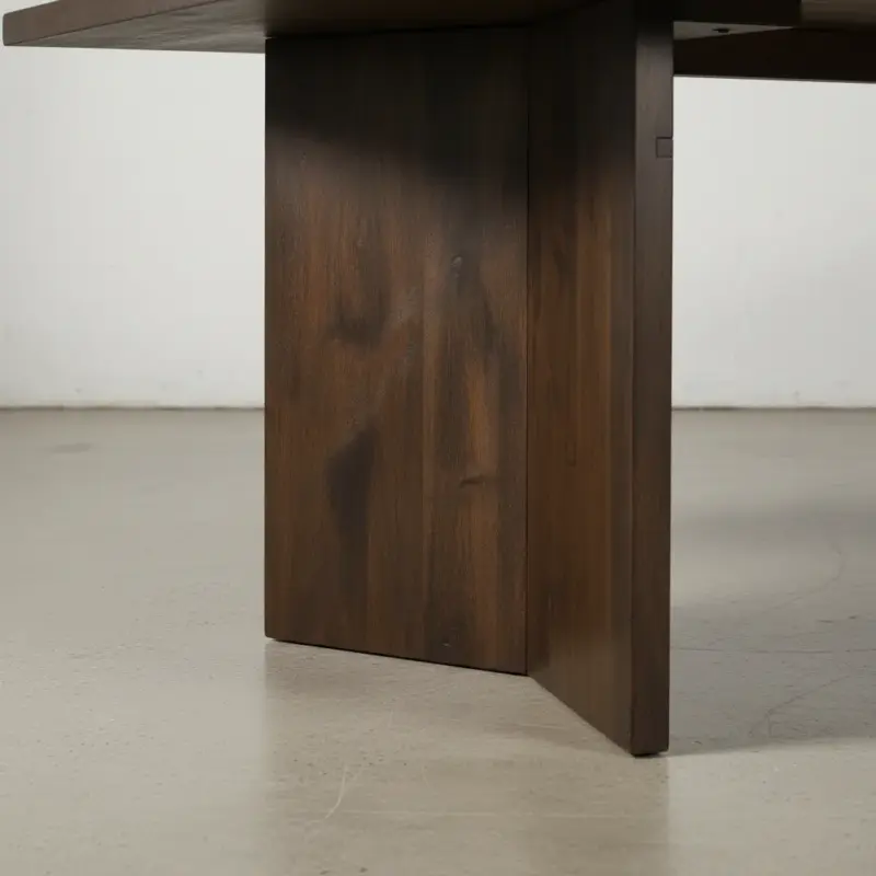 penwood furniture arcadia table medium close up