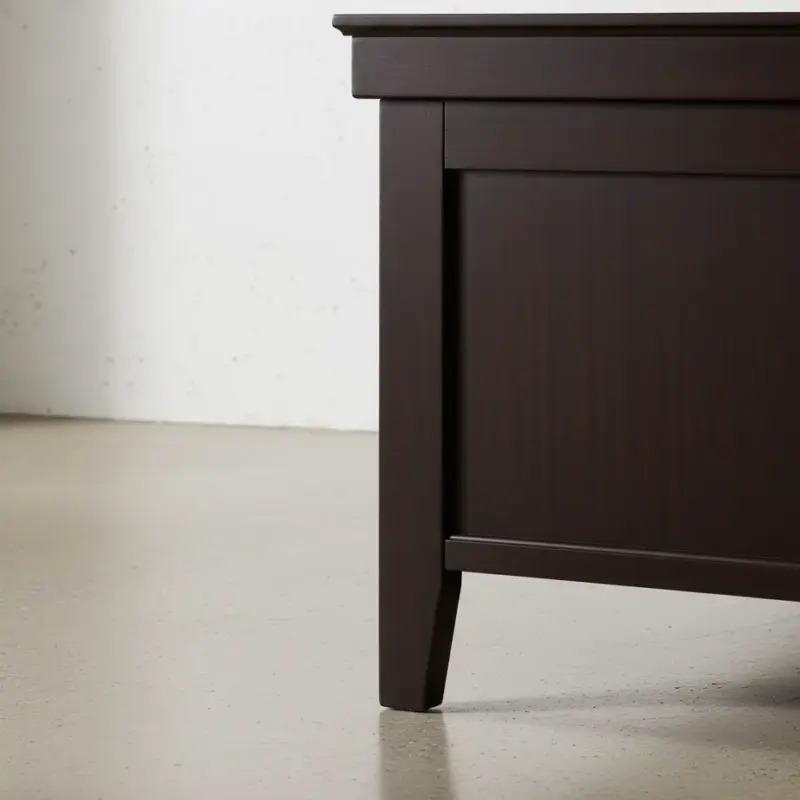 penwood furniture brooklyn high footboard bed medium close up