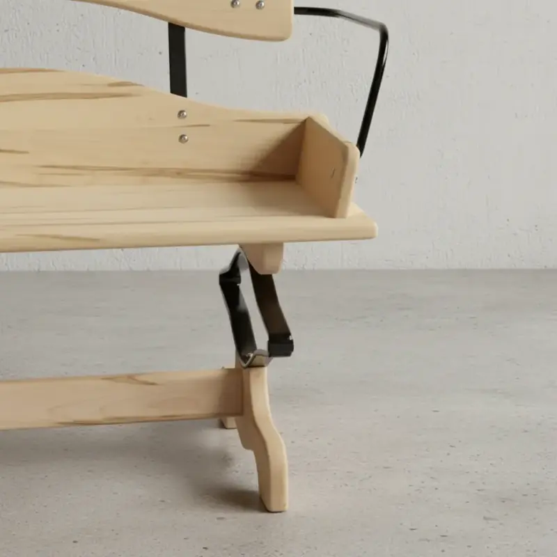 penwood furniture cedar buckboard bench medium close up