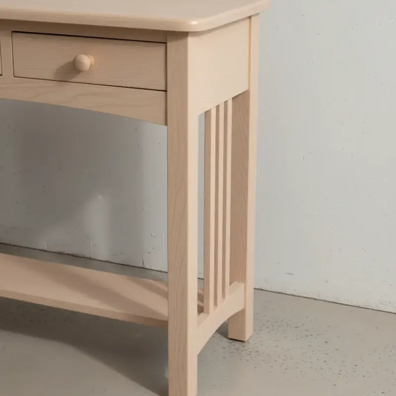 penwood furniture colonial hall table c1634 medium close up