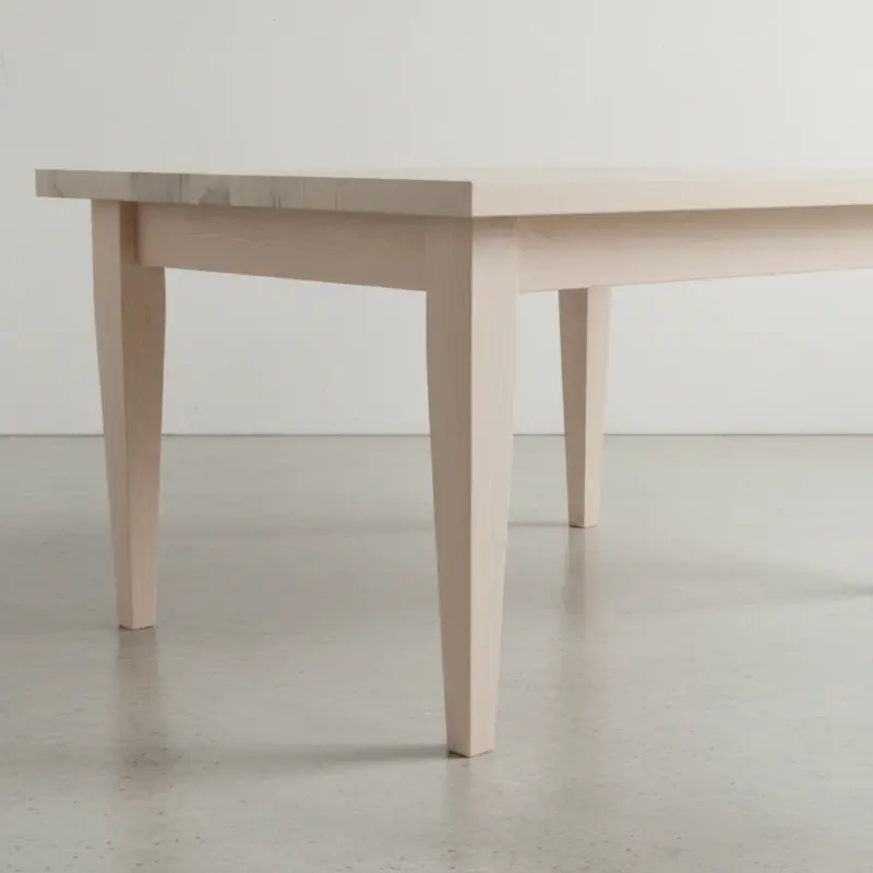 penwood furniture crusader dining table medium close up