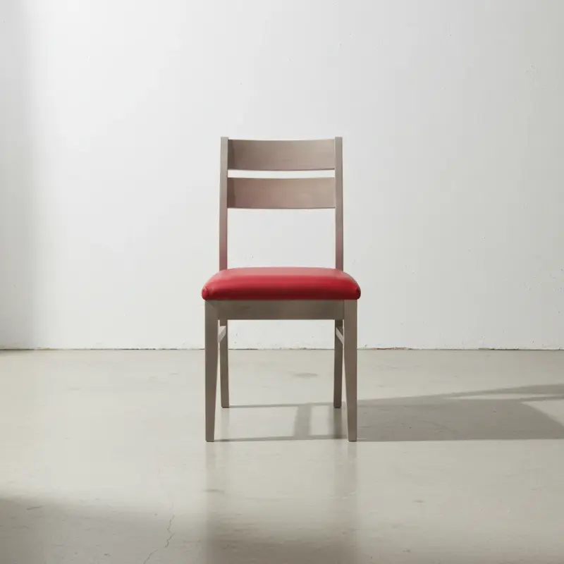 penwood furniture elite chair face on horizontal